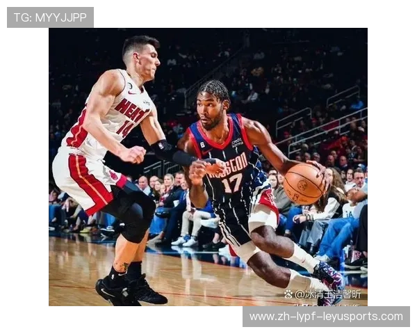 火箭队战术体系介绍及教练团队分析